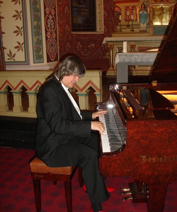 Axel Zwingenberger